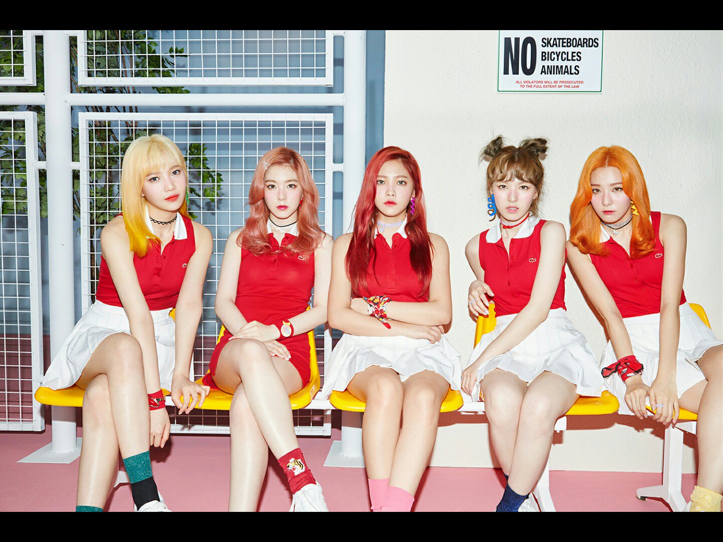 SMTownEngSub on X: Red Velvet Russian Roulette MV + physical + digital  album to be released tonight 12AM KST    / X