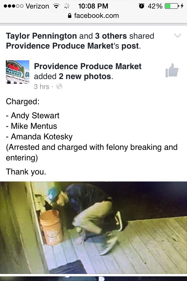 JordanMWallace's tweet photo. Who breaks into a produce market?๐๐ #WelcomeToUnionCounty #TheHaw https://t.co/73Ups7YLZB