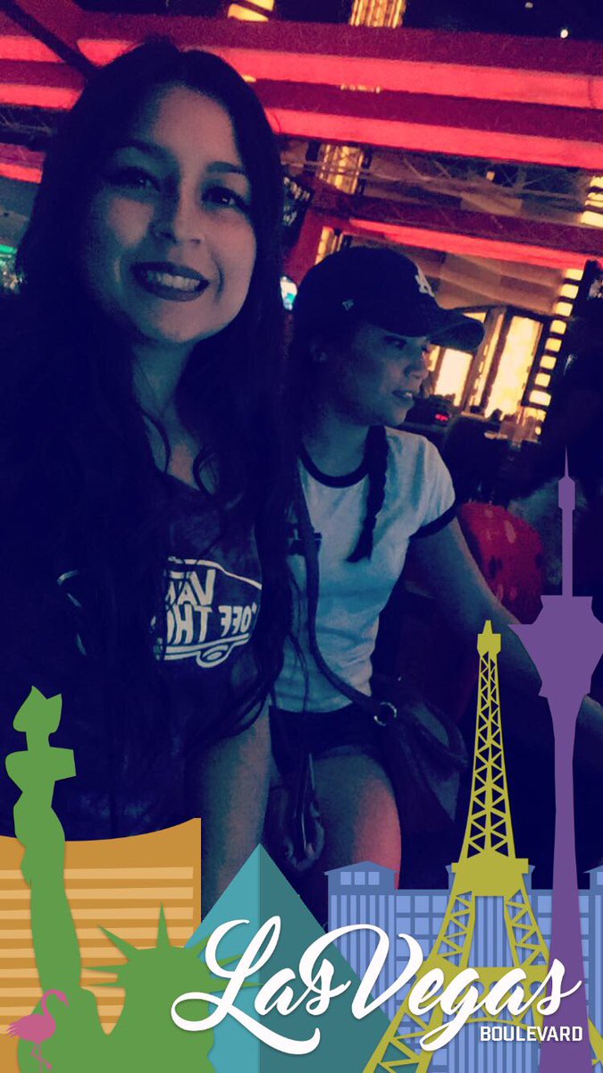 Melinaa_8's tweet photo. Until next time Vegas ✨ https://t.co/uozSUaKlVV