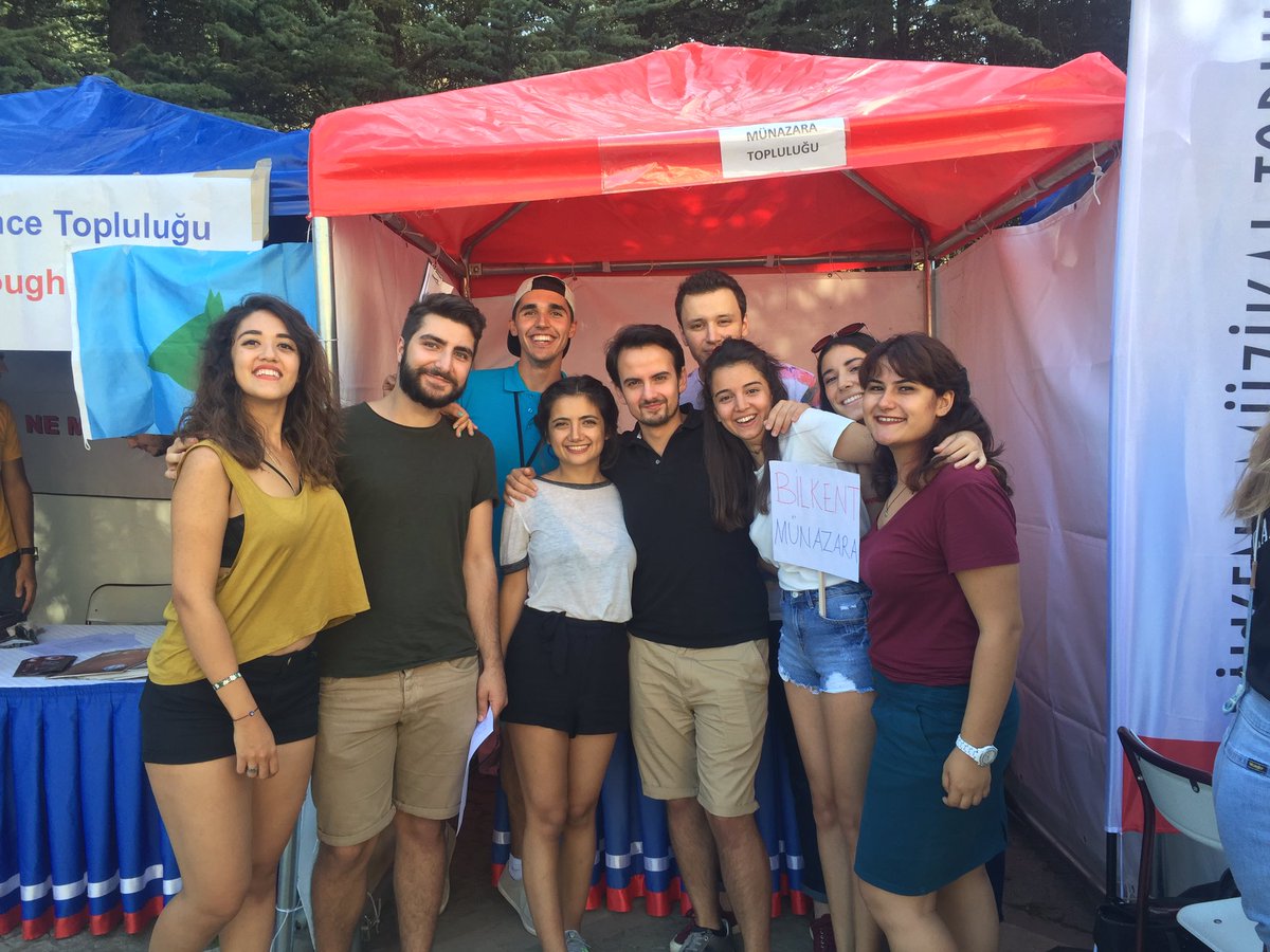 Yoksa hâlâ Odeondaki standımıza uğramadınız mı?