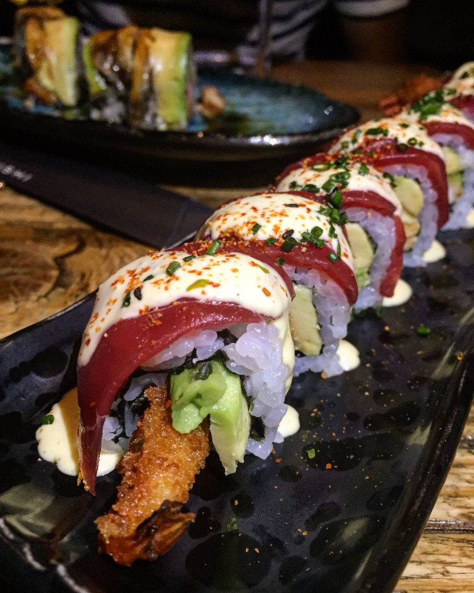 Nada como el #nikkei roll de <a href="/MonsterSushiBcn/">Monster Sushi</a>