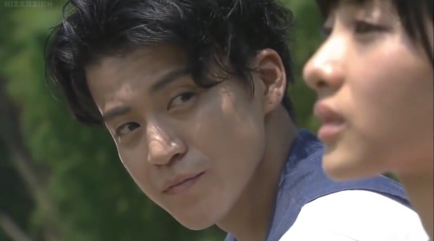 девушка помогает. богатый мужчина, бедная женщина сериал 2012. богатый мужчина дорама 2012. богатый мужчина бедная женщина. корейский сериал богатый мужчина и бедная женщина 2018.