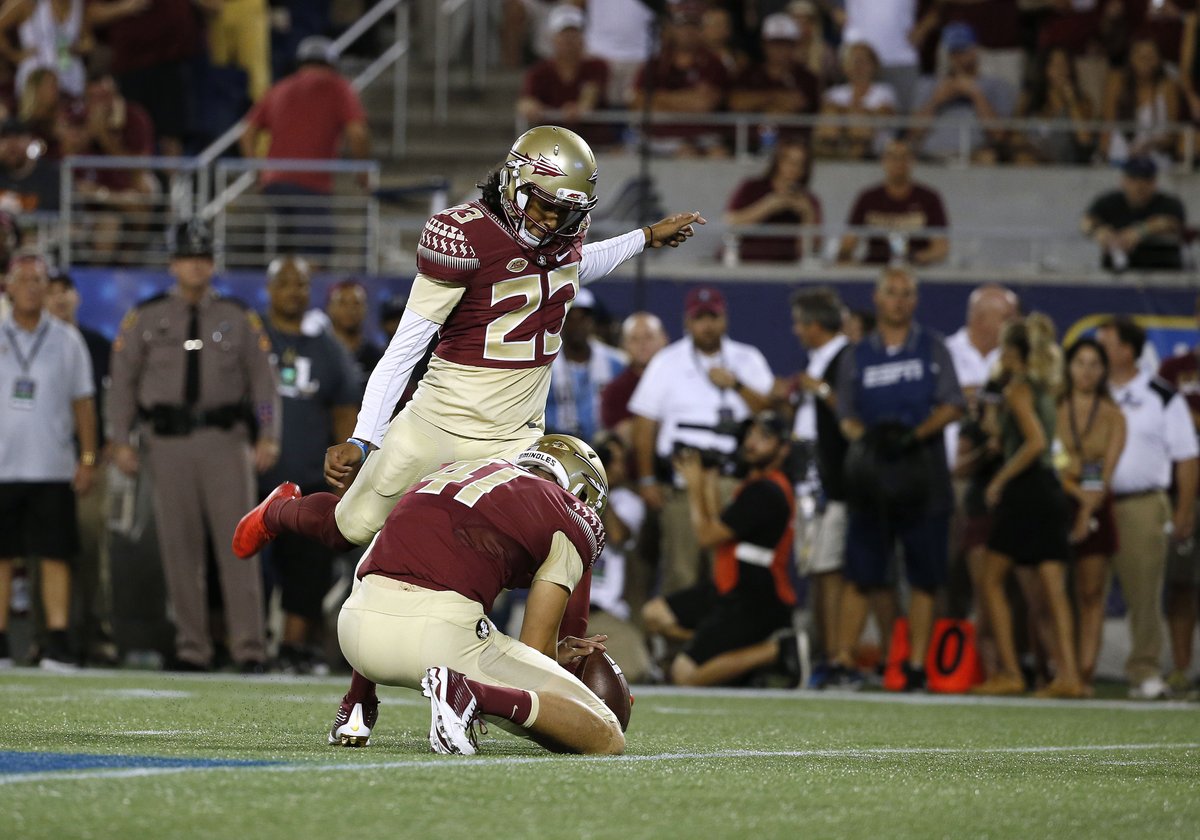 BleacherReport's tweet photo. FSU freshman K Ricky Aguayo is 6-for-6, that’s a school record for FGs in one game

#MISSvsFSU https://t.co/PeRNSAbBwV