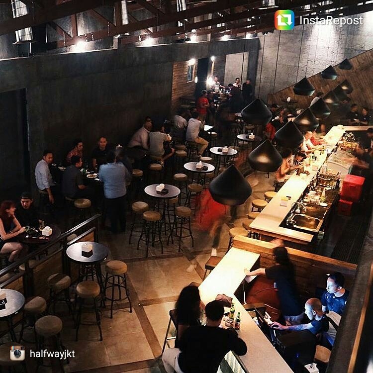 Hey pls have a visit Halfway Jakarta :) and pls follow @halfwayjkt on instagram :)