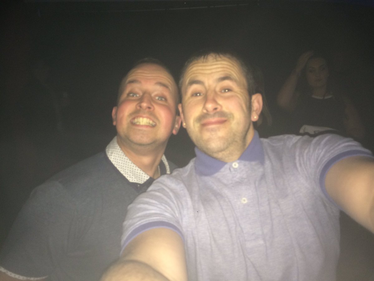 Mitch106gti's tweet photo. @princressbecca @stevietv328 happy anniversary 2my best mate and his gorgeous wife and many more 2 come #anniversary https://t.co/1FlX5JzdI7