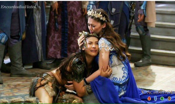 noivcalderon's tweet photo. Clap clap clap Sang'gre Danaya! Kasalanan ng iba d niya matanggap ang ipatapon sa mundo ng tao #EncantadiaHatol https://t.co/uVItYUeUoO