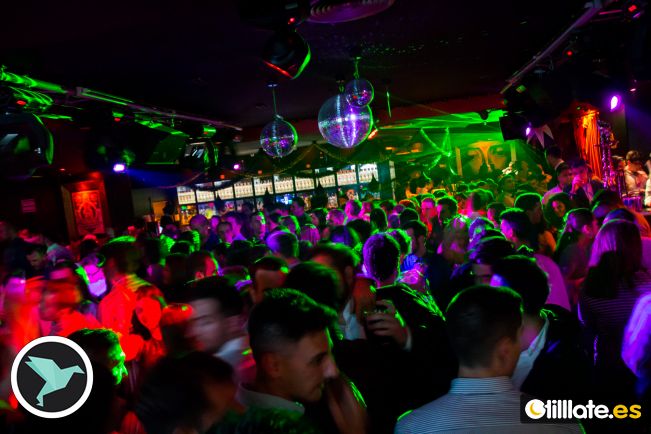 Dentro de poco Inauguración Discoteca Uthopia, te lo vas a perder?? ven a pasar un invierno inolvidable con nosotros