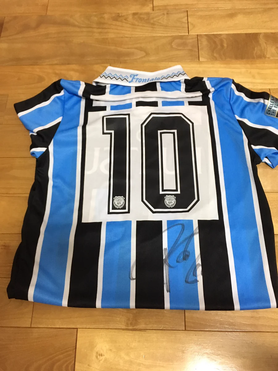 カラテカ入江の人脈ｗサッカー大島選手とも繋がってて流石すぎるｗｗｗ