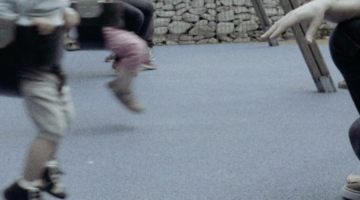 We have a brand new video, we suggest you watch it! #daria #impossiblecolours youtu.be/KxpdDbnTYg0