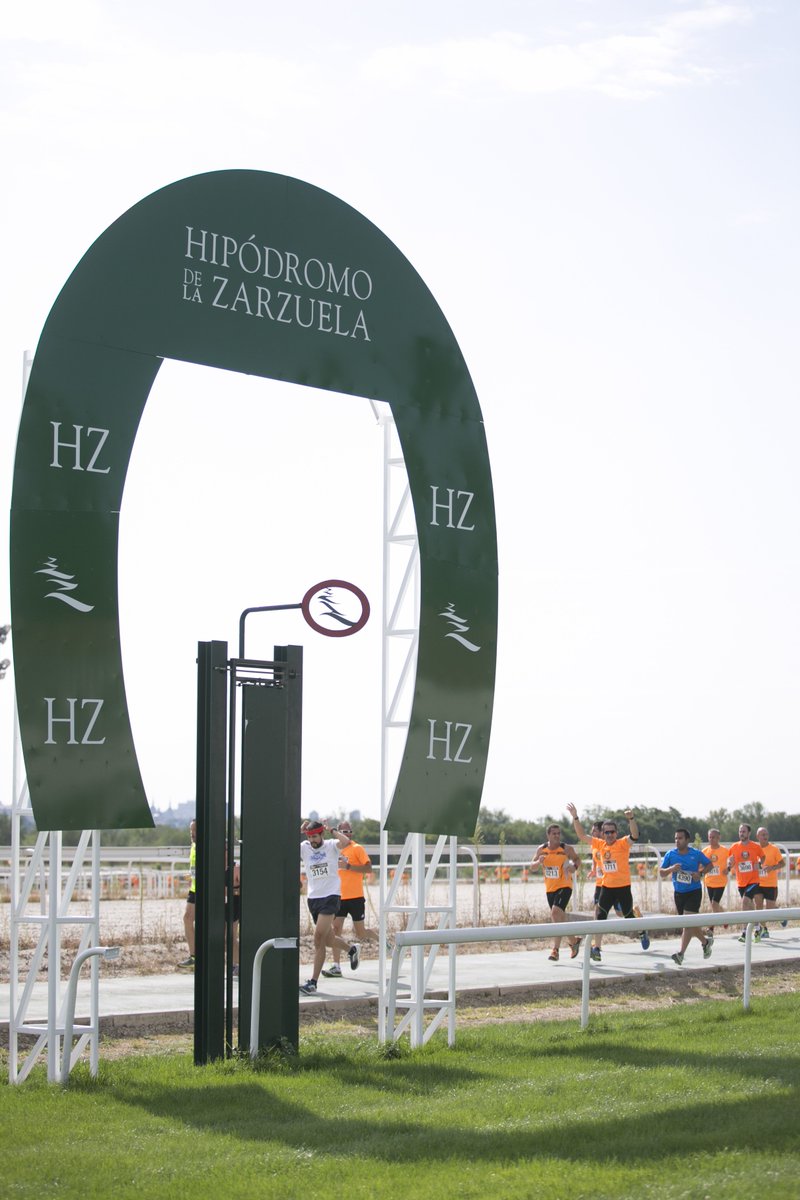 Beer Runners España tweet media