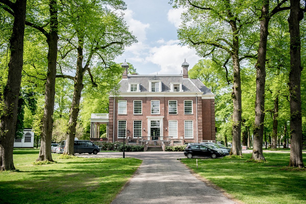 Website <a href="/OudZandbergen/">Oud Zandbergen</a> is live! Verrassend mooi. Ook kijken? landgoedoudzandbergen.nl