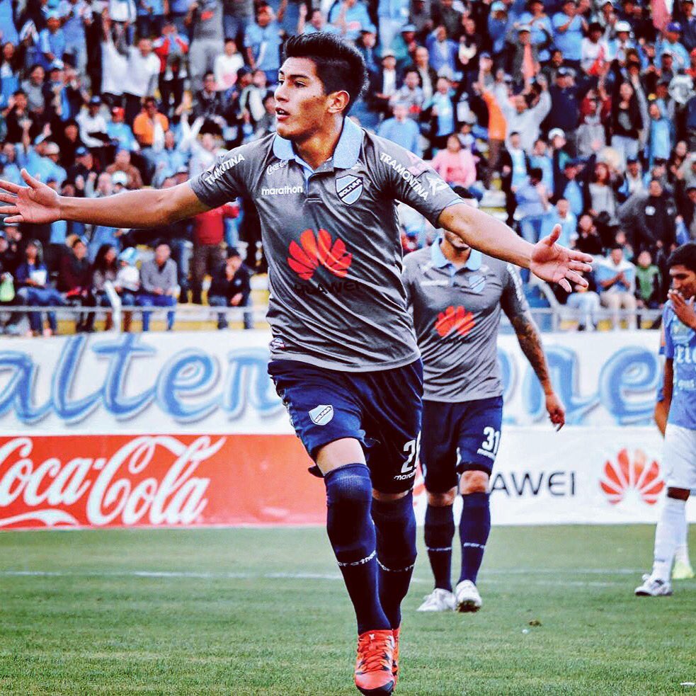 UN CRACK QUE SUEÑA EN GRANDE

Texto: <a href="/btoae/">Roberto Acosta E.</a> 
Fotos: <a href="/m_dunncaceres/">Michael Dunn Caceres</a> <a href="/orgaz_arturo_ph/">Arturo Orgaz</a> 

issuu.com/cabala-bolivia…