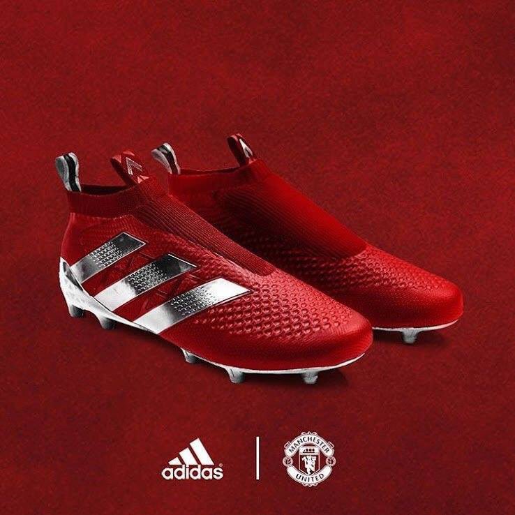 pogba's shoes