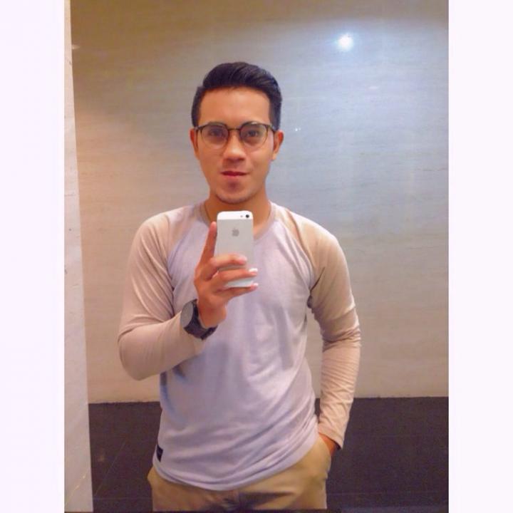 Join my LIVE on #BIGOLIVE. web.live.bigo.sg/2116162377#ddc…