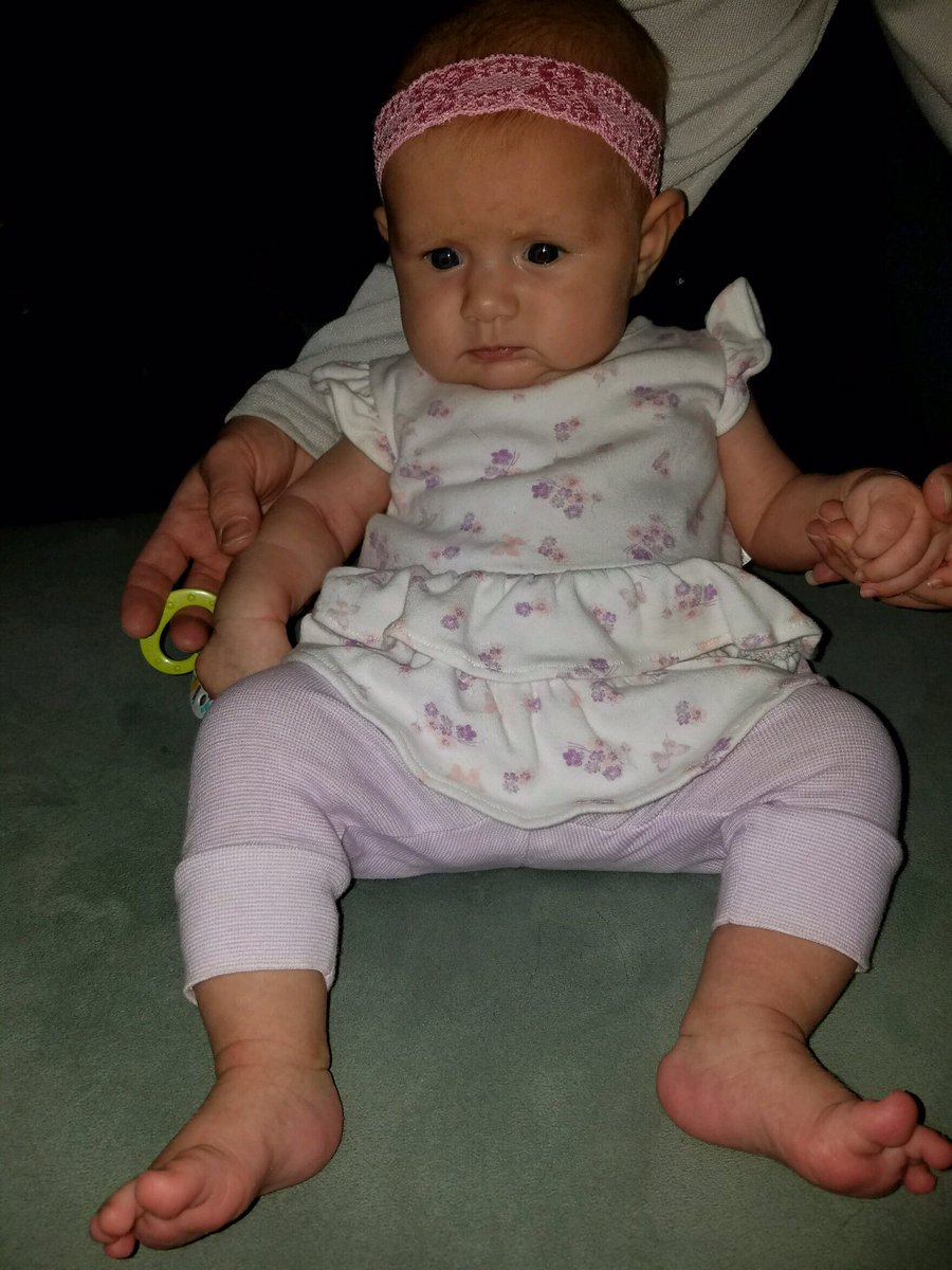 agee_heather's tweet photo. #babyAspyn https://t.co/WX16dONxZE
