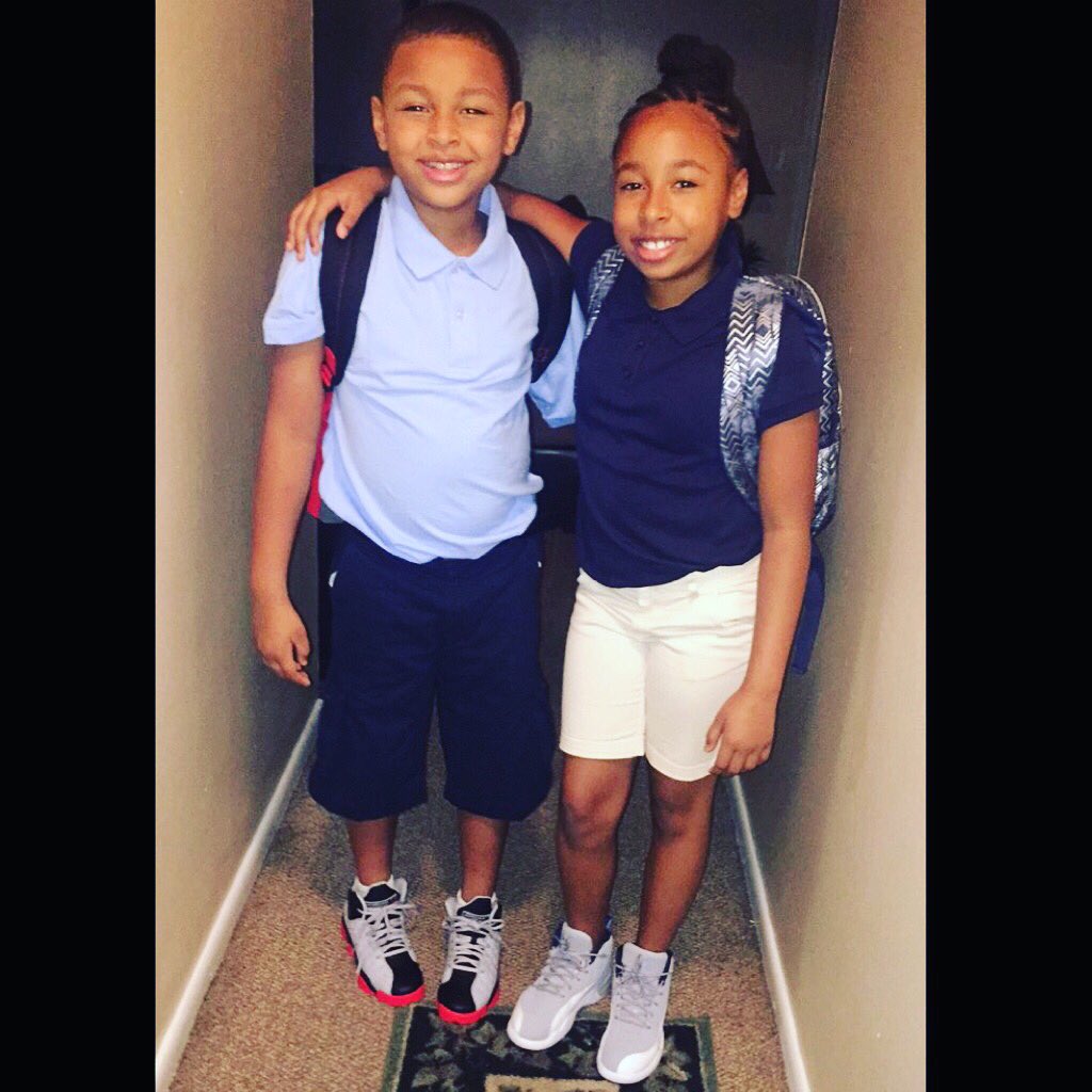 AmberLynnModels's tweet photo. I think I'm more excited then them😂
I have a 3rd &amp; 5th grader on my hands🙈 https://t.co/Le2LEMIB8T