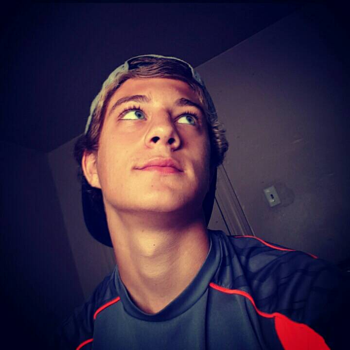 ph9moist's tweet photo. ✨😄#Makemesmile.Come chat with me #liveme #livemoment ItzTyler🔥🔥:#Mu
https://t.co/d3ToNPkFxp https://t.co/obMjUC1XAc