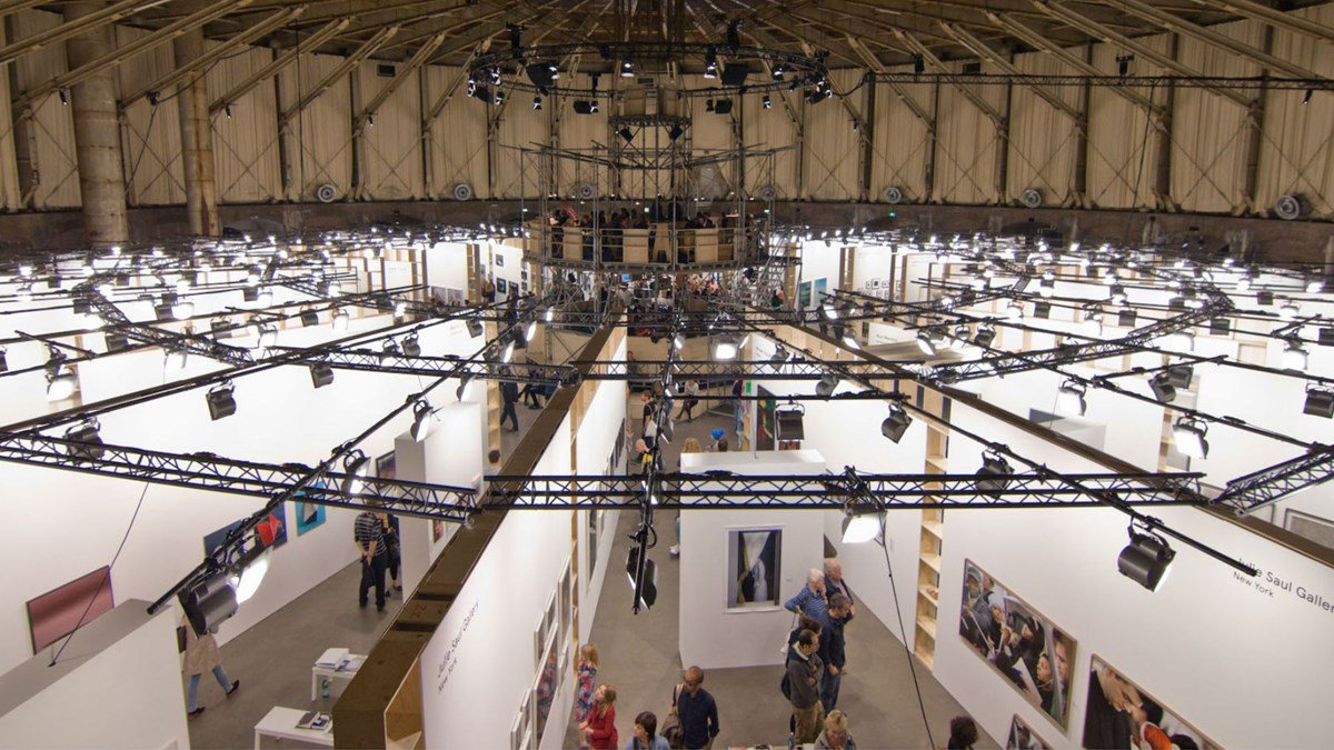expatsabroad's tweet photo. If you're into photography the Unseen Photo Fair &amp; Festival is a must [23rd to 25th Sept]. https://t.co/EZvjHJRS03 https://t.co/ydAijdpyR2