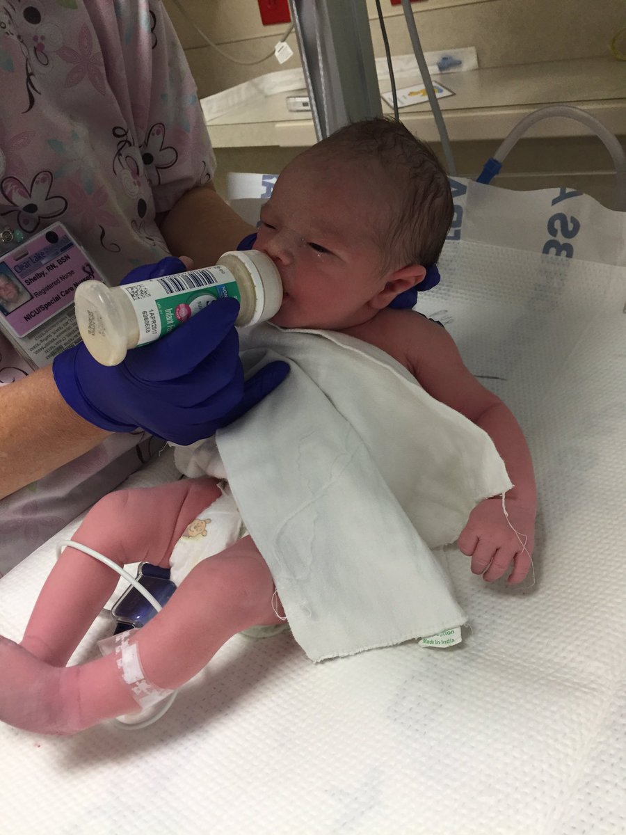 JaredUpham's tweet photo. Last night my beautiful baby nephew Jackson was born on Sep. 6th, 12:12 AM 😍😊🤗 congrats Erika 🎉🎈👶🏼 https://t.co/7nJKg6dZi7