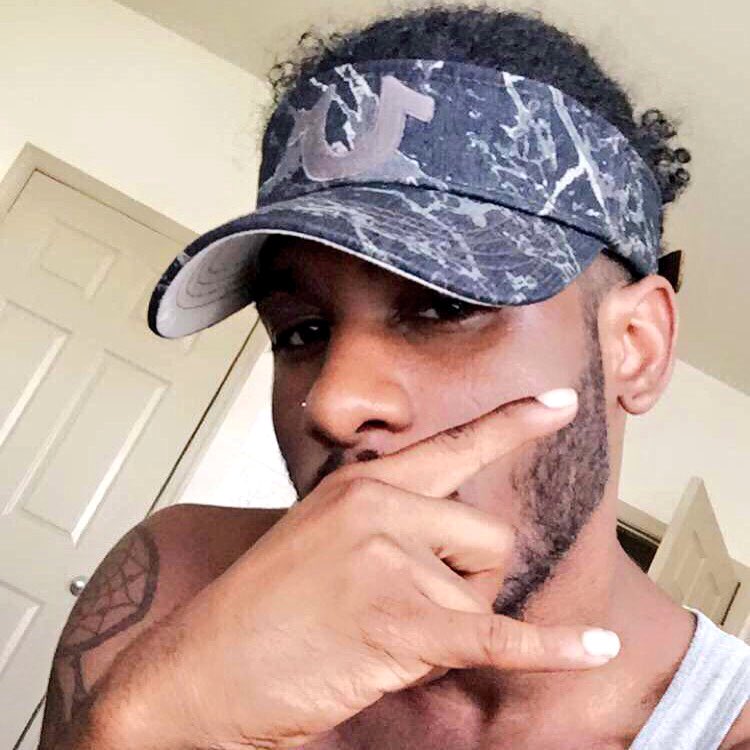 ELI5EVER's tweet image. Im a Young ,Black ,Intelligent creative who will inspire someone one day #blackoutday