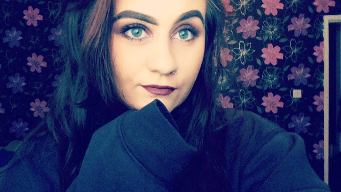 ierohub's tweet photo. the goblin queen is back at it https://t.co/94LHrpG82t