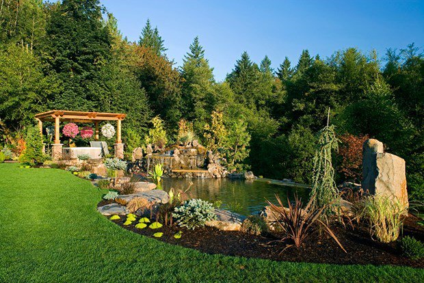 Green Thumb Tips: Planning Your Landscape Project thejansengroup.ca/green-thumb-ti…