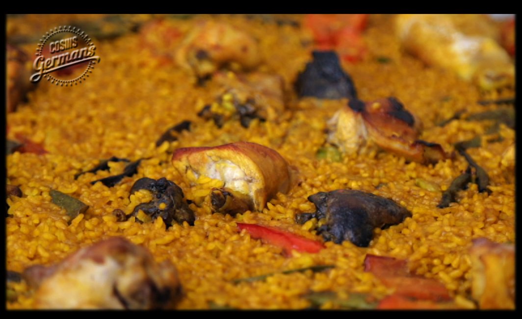 cosinsgermans's tweet photo. La paella valenciana encara no és patrimoni de la humanitat. Pot ser una missió per a @EugeniAlemany https://t.co/hSfsPS7Xrb