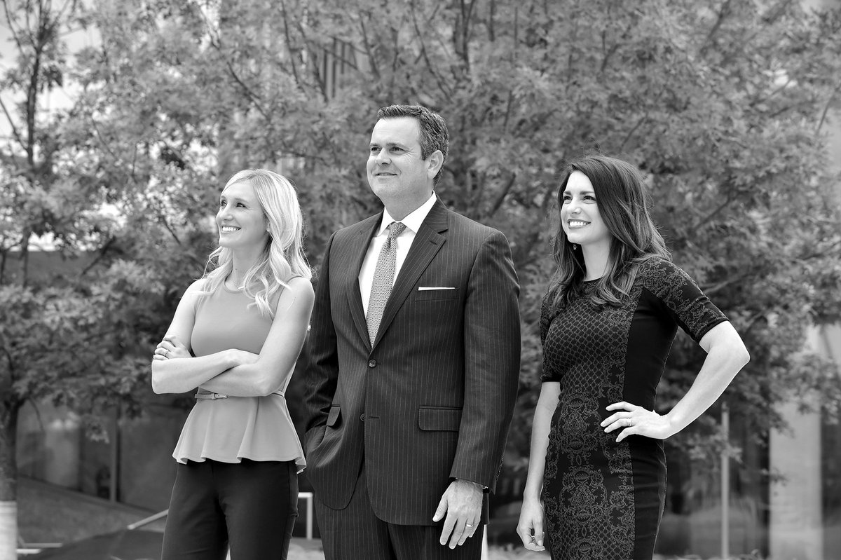 Newly expanded to downtown, <a href="/VallianceBank/">Valliance Bank</a> is the Face of Private Banking. Get to know them! #FacesFriday