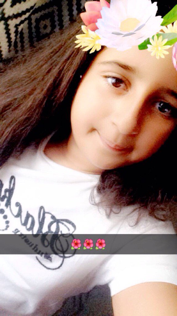 SarahsfrSarah's tweet photo. Mon snap et chanel3009 https://t.co/B1IcGN6Pds