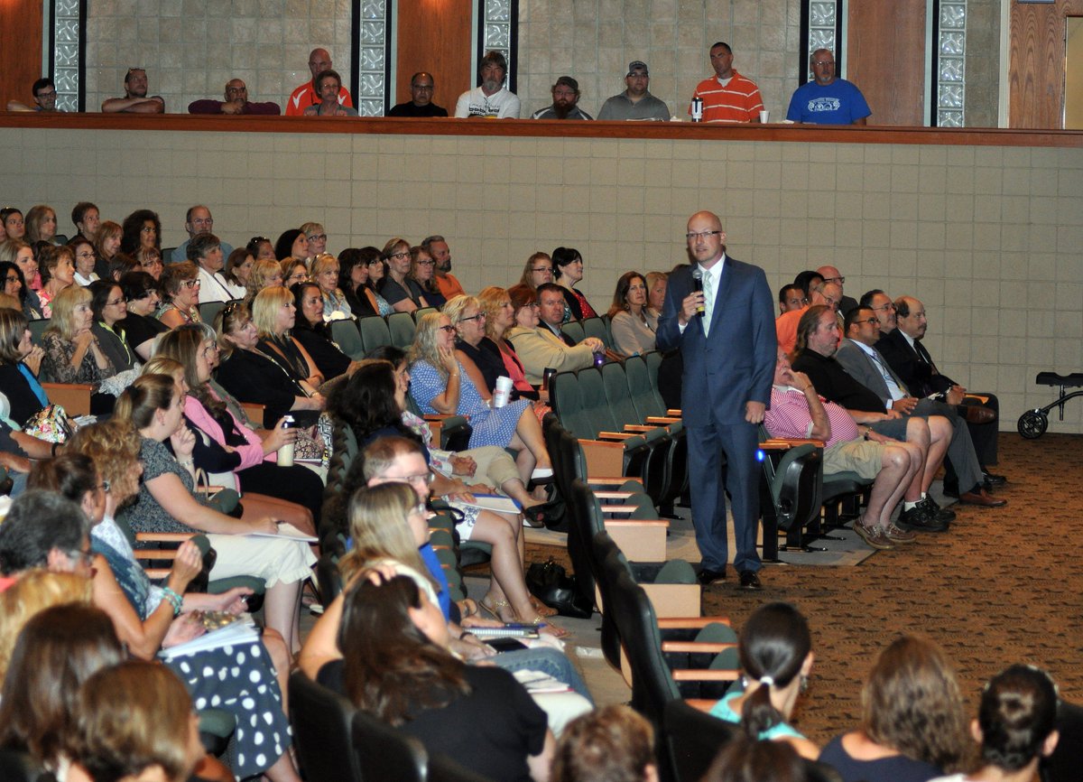 romecsd's tweet photo. Superintendent's Open Day #RCSDpride Welcome back staff! https://t.co/TMmsYHeB2a