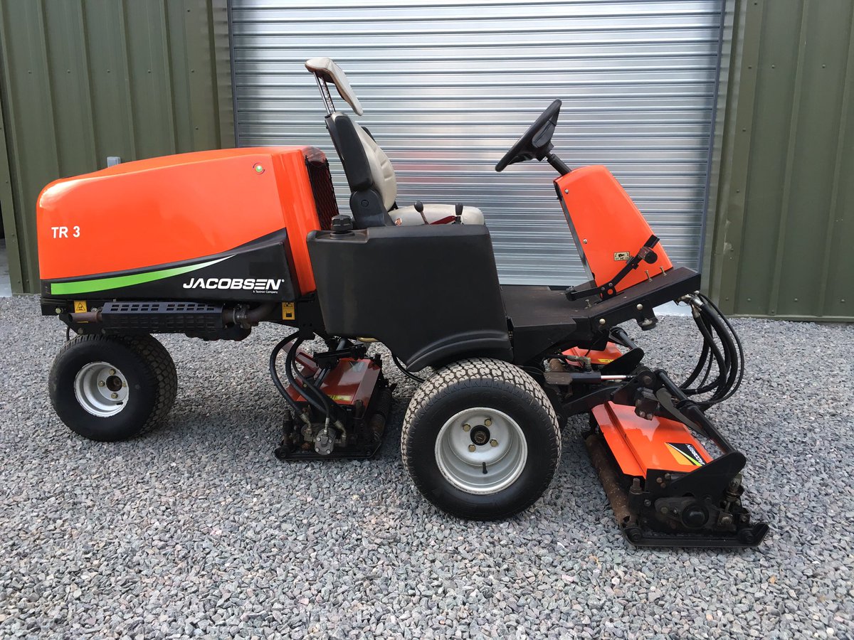 FTMachinery's tweet photo. New stock @JacobsenTurf @RansomesTurf TR3 visit https://t.co/PlxNsjY8iR #lowhours #secondlifemachinery https://t.co/hBZtTgEP14