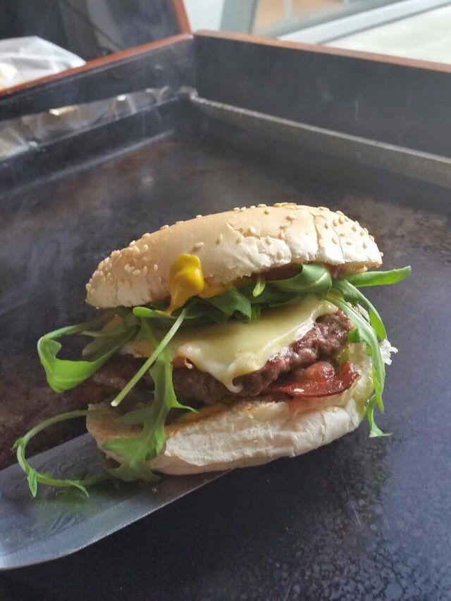 ShepherdsMkts's tweet photo. Don't miss out on the #CanaryWharf lunchmarket- Montgomery Square
this Wednesday, 11am-3pm
@yourcanarywharf https://t.co/EhI0A6rFtH