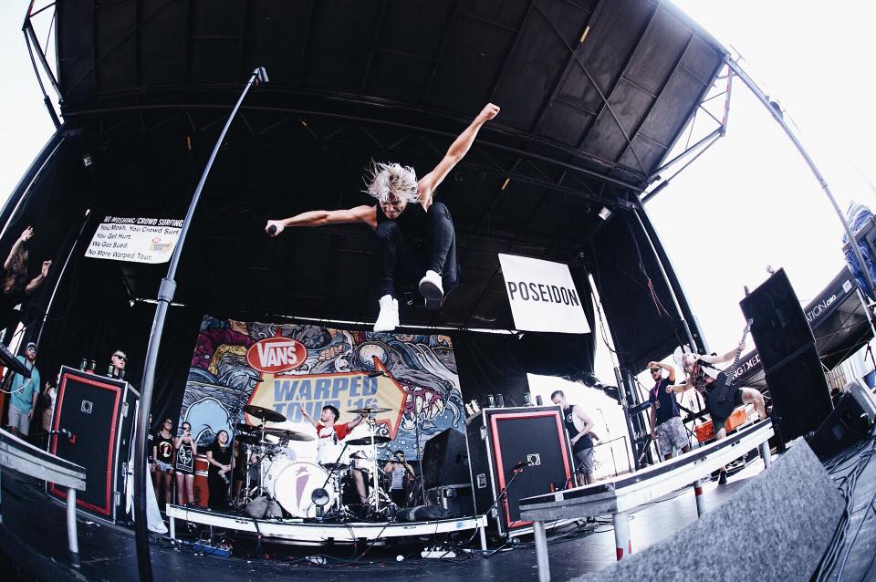 I See Stars (<a href="/iseestarsmusic/">I SEE STARS</a>) estrenó el video para "Running With Scissors"

youtu.be/tswY_mtllGA