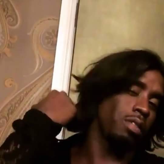 JeanDeGrate's tweet photo. When she breaks up with her man but she has to hop on the Gram to show the world she's unbother... https://t.co/ANCutYKUah