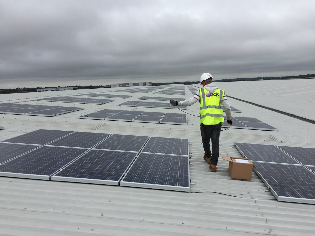 AcisLtd's tweet photo. Nearly done, sorting the connections out on 100kW installation https://t.co/rHsghDPzIB