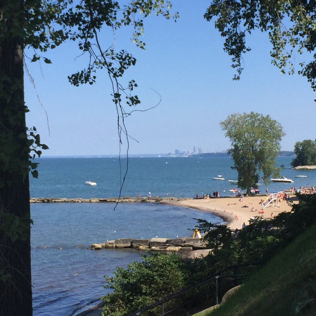 ktet's tweet photo. End of summer https://t.co/rOFbhYteOL
