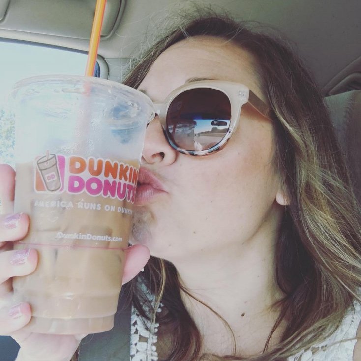 DunkinSouthOC's tweet photo. Celebrating FriYAY with iced coffee! 🍩🍦☕️ #FoothillRanch #DunkinFoothillRanch #DunkinDonutsBaskinRobbins https://t.co/ocz0DxKtKR