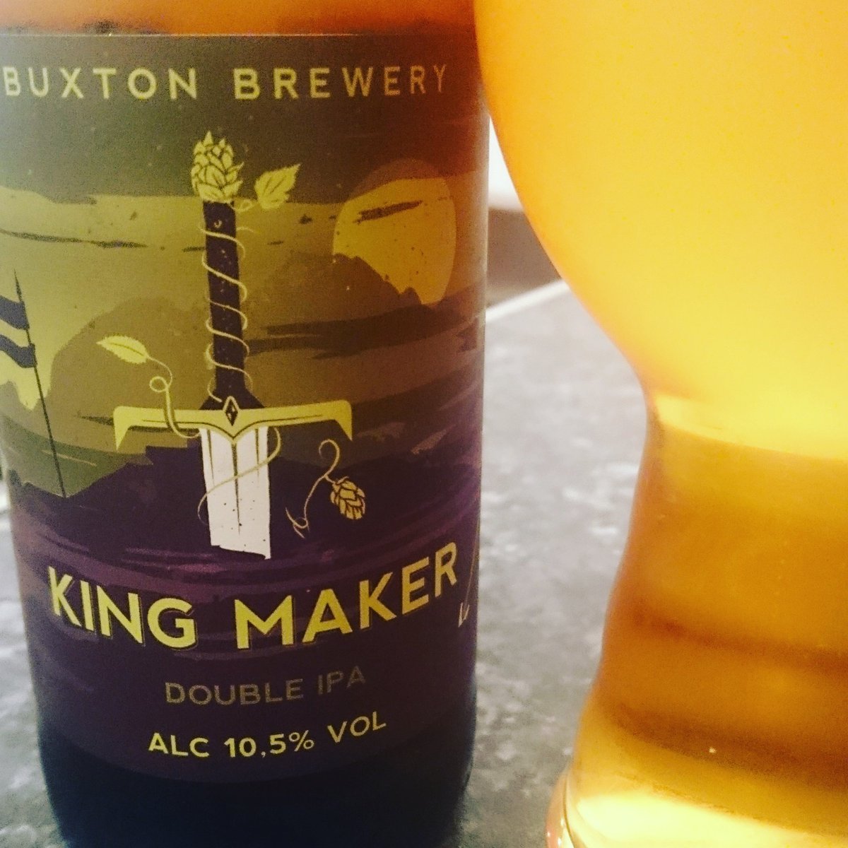 BeefsBrewery's tweet photo. A Sorachi Ace slap around the face! The #GOT inspired King Maker from @BuxtonBrewery https://t.co/w6KvVvbFq9