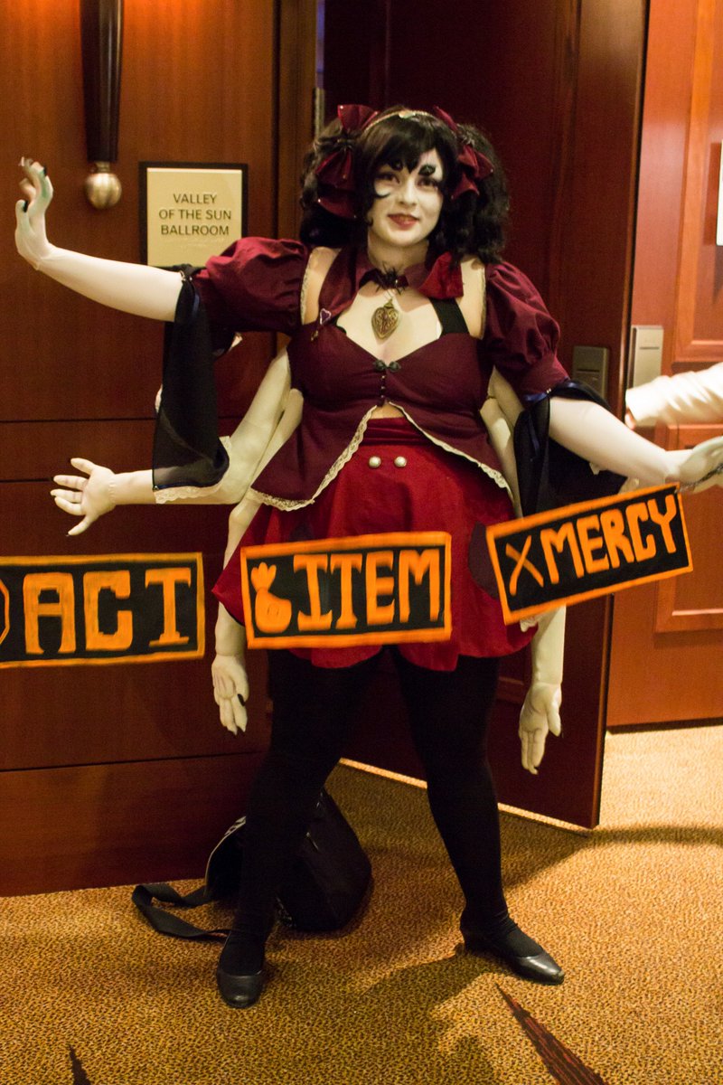 Psikick's tweet image. Muffet cosplay at Saboten-Con! She won one of the masquerade categories.