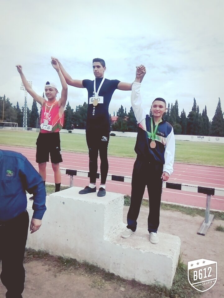 3oLugar Salto de longitud Felicidades por tu esfuerzo Ronaldo #NacionalDeportivoCECyTE2016
#OrgulloCECyTEN <a href="/ccecyte/">Coordinación CECyTEs</a>