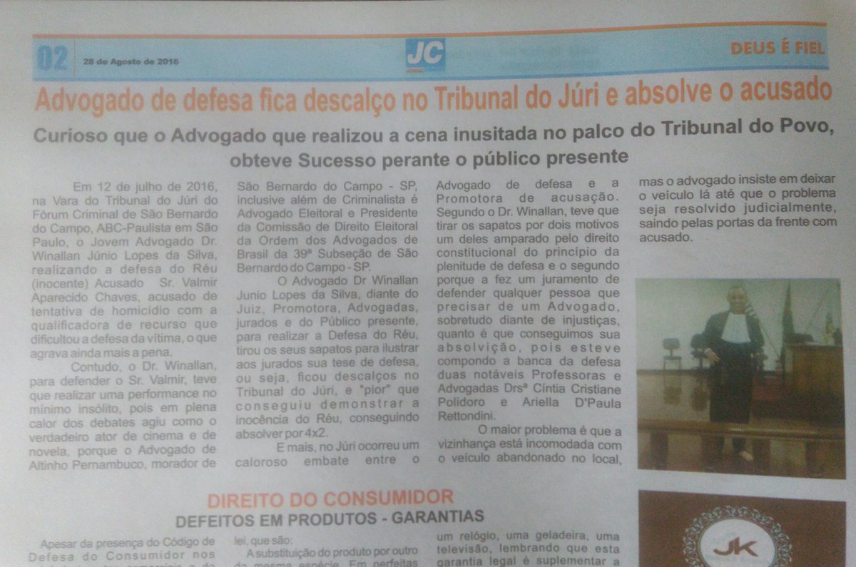 winallanjls's tweet photo. O Advogado, Dr. Winallan Junio Lopes da Silva, na defesa ficou  descalço no Tribunal do Júri e absolve o acusado https://t.co/2qluWP2vwc
