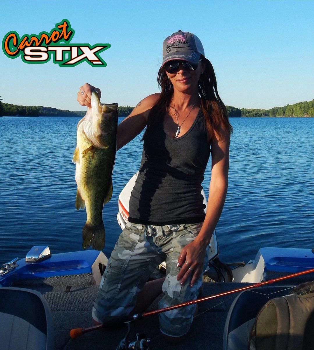 KristaFishes613's tweet photo. My catch of the day! @Carrotstix13 #WildAlpha @gcfa_ca #GreatCanadianFemaleAnglers #LureLipstick https://t.co/LUQYg3WUwt