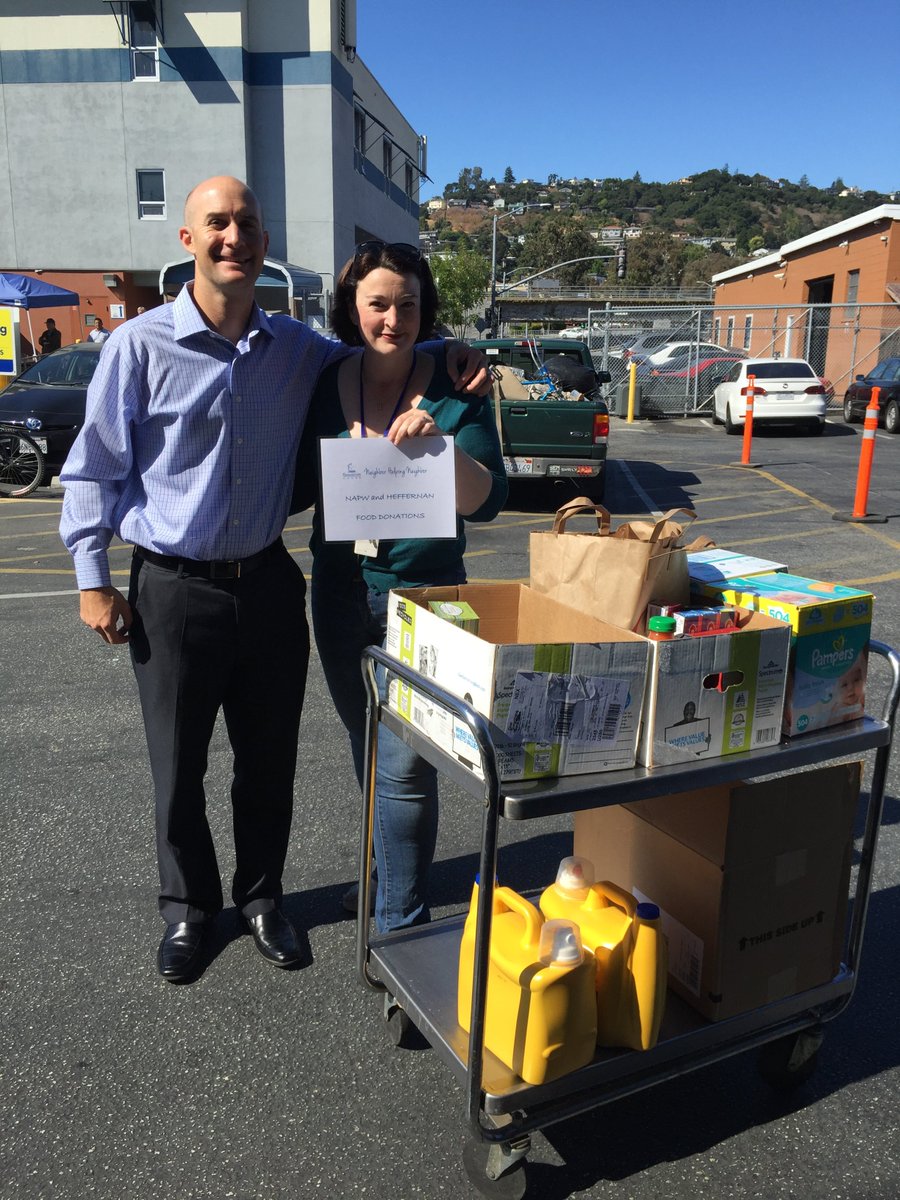 Heffernan_Ins's tweet image. Our Menlo office made a donation to @samaritan_house with @NAPW_ . #giveback #dogood #volunteer #community