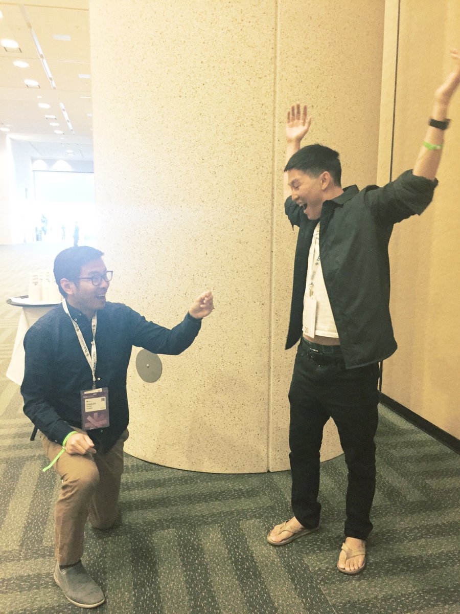 karencyee's tweet photo. "planning my wedding was really easy and stress-free"- said no one ever. until #hesaidyes to HathWed #boxhackday https://t.co/bqPs2HBPcE