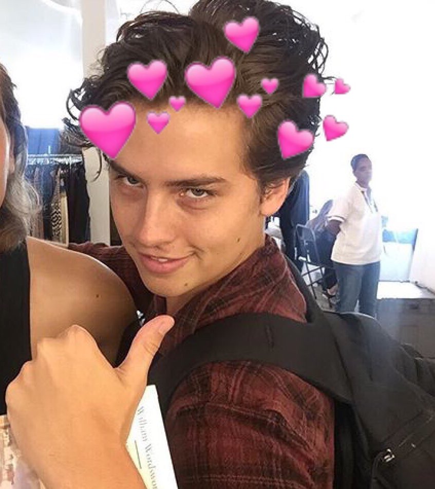 colewithearts's tweet image. 