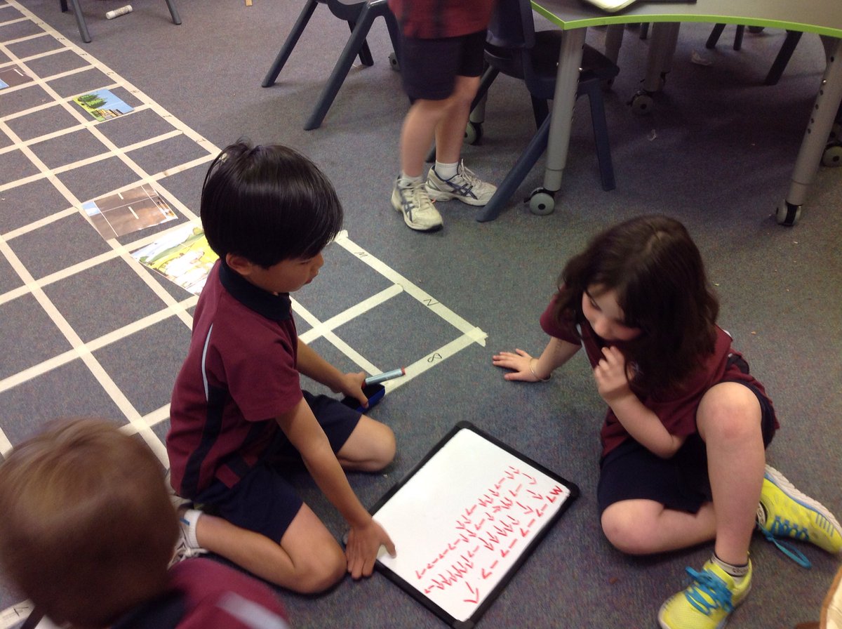 4_5TDGGLPS's tweet photo. Doing some human coding-writing a series of directions to move our "robot" @gglps #lsalearn #whichwayisright? https://t.co/r8Gm7nk00A