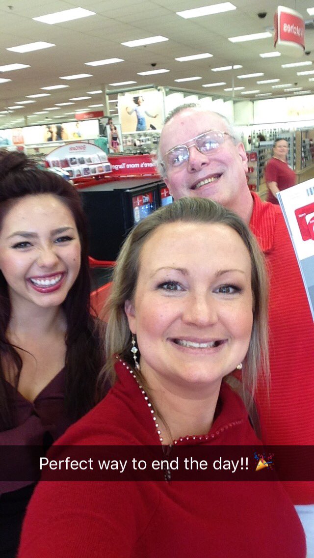 abbeyllaine's tweet photo. Great way to end the day! Great job Greg! #G-rapswag #redcardrally @Karrininred @anndingmantgt @Rudikins19 https://t.co/cfrhSTXsl8