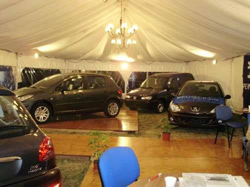 Una buena opcion para que su fiesta tenga el encanto que siempre soñó y no se vea empañada por el mal tiempo.