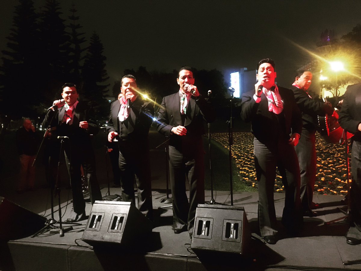 VIVAMexico_Peru's tweet photo. ¡Música en vivo con Los Chinacos! #VIVAMexicoenPeru #VisitMexico https://t.co/IsIbaxm1d4