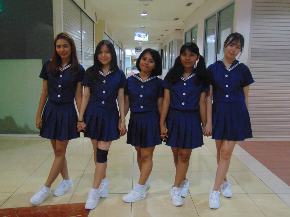 And yes~~ We are BFriend! Please keep support us, and follow our Instagram too <a href="/bfriend_dc/">B'Friend</a> Gamsahamnida~ *bow